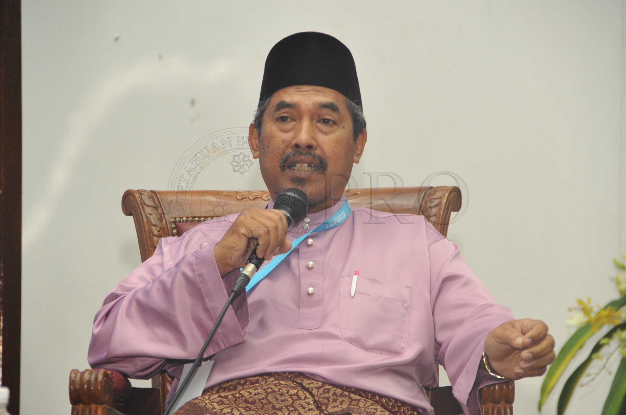 PRO 14 28 KONPEN PRO 7232